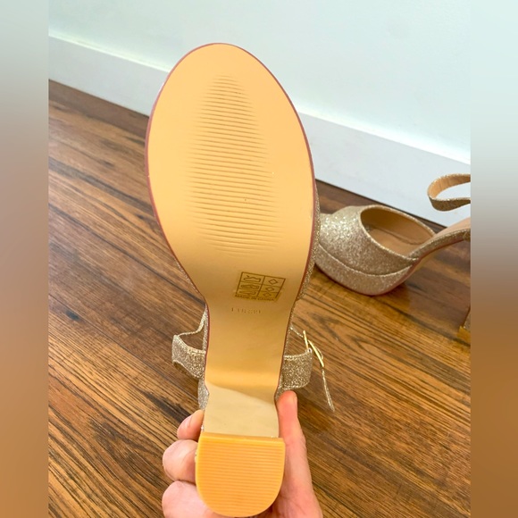 Platforms - Picture 3 of 3